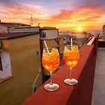 Muni Sea And Rooftop House - Palermo Apartamento